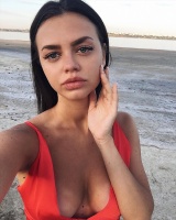 Девушка с красивой фигурой ищет секс в Краснодаре