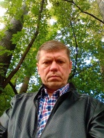 Меня зовут Андрей, я хочу найти женщину , в возрасте от 35 лет и до 45 лет , из Новокузнецка